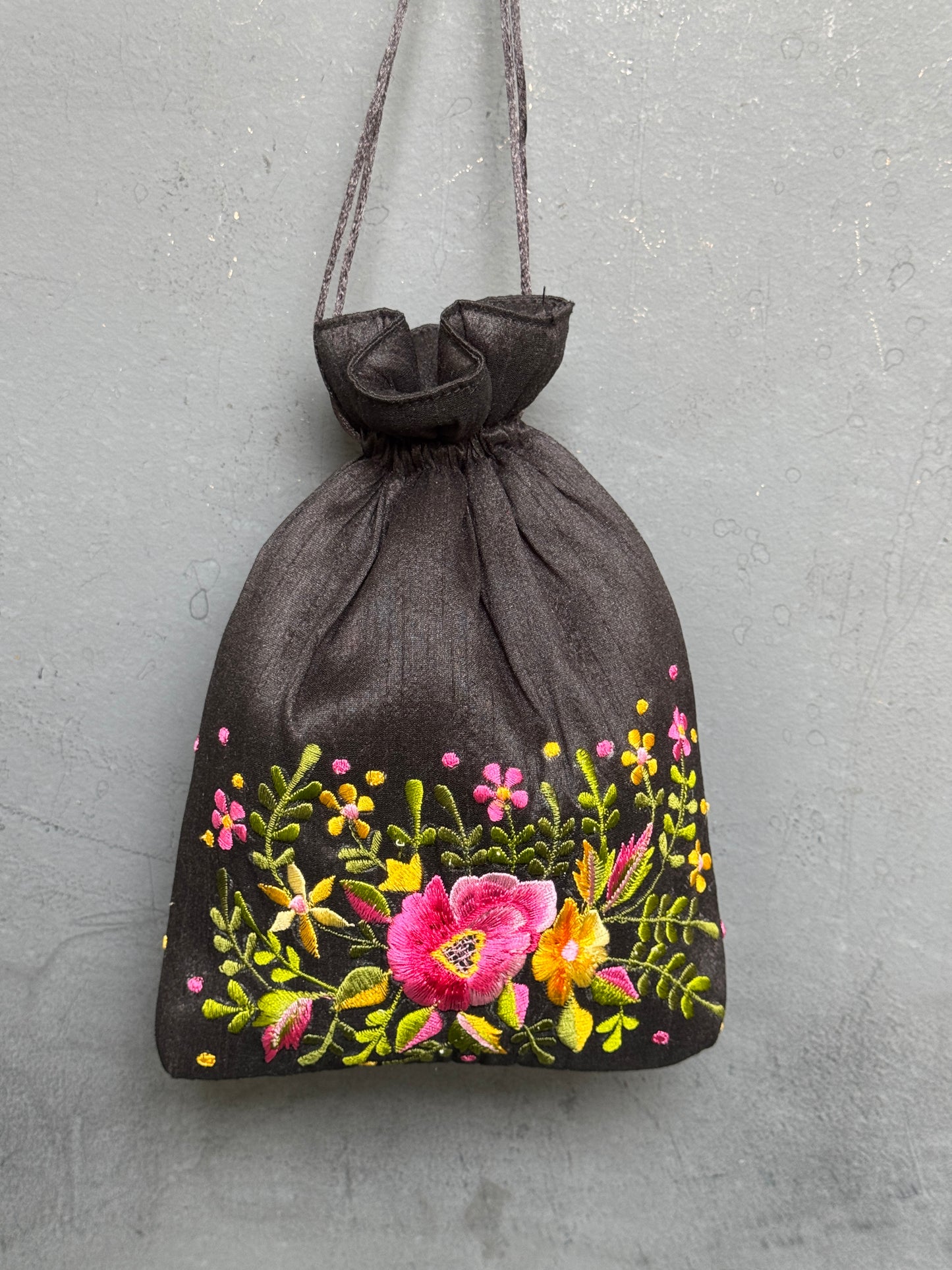 Art silk 9x7 inches potli with machine embroidery