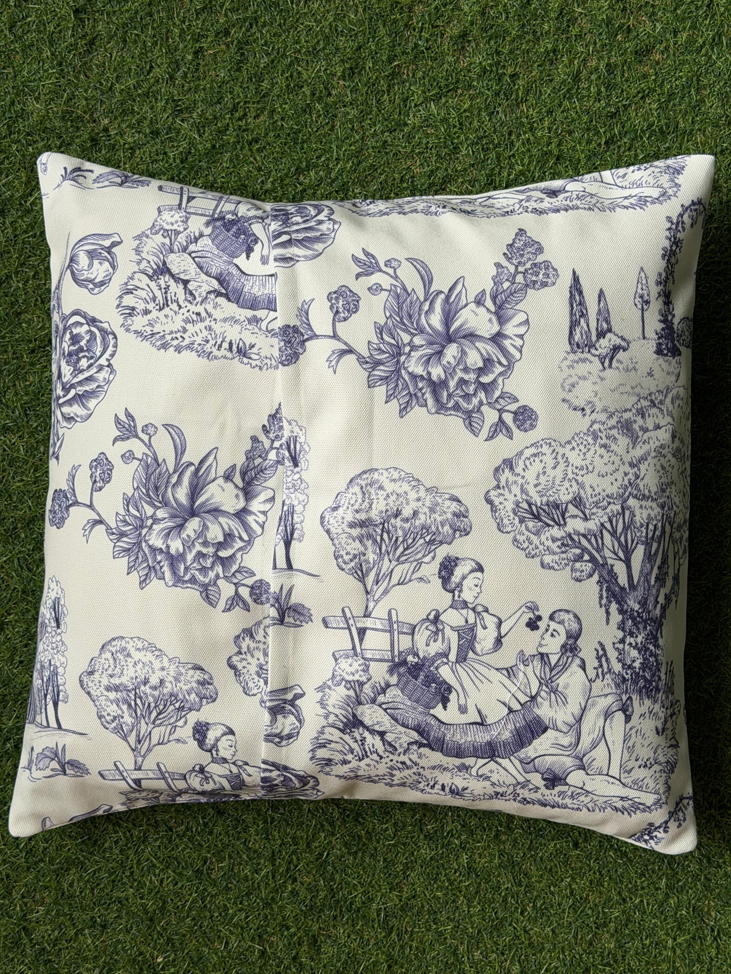 Lady in the garden - vintage look white and blue cushion cover