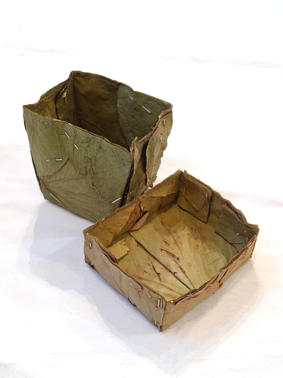 Sweet / gift box - Vistaraku / Sal leaf unique, eco friendly boxes with lids