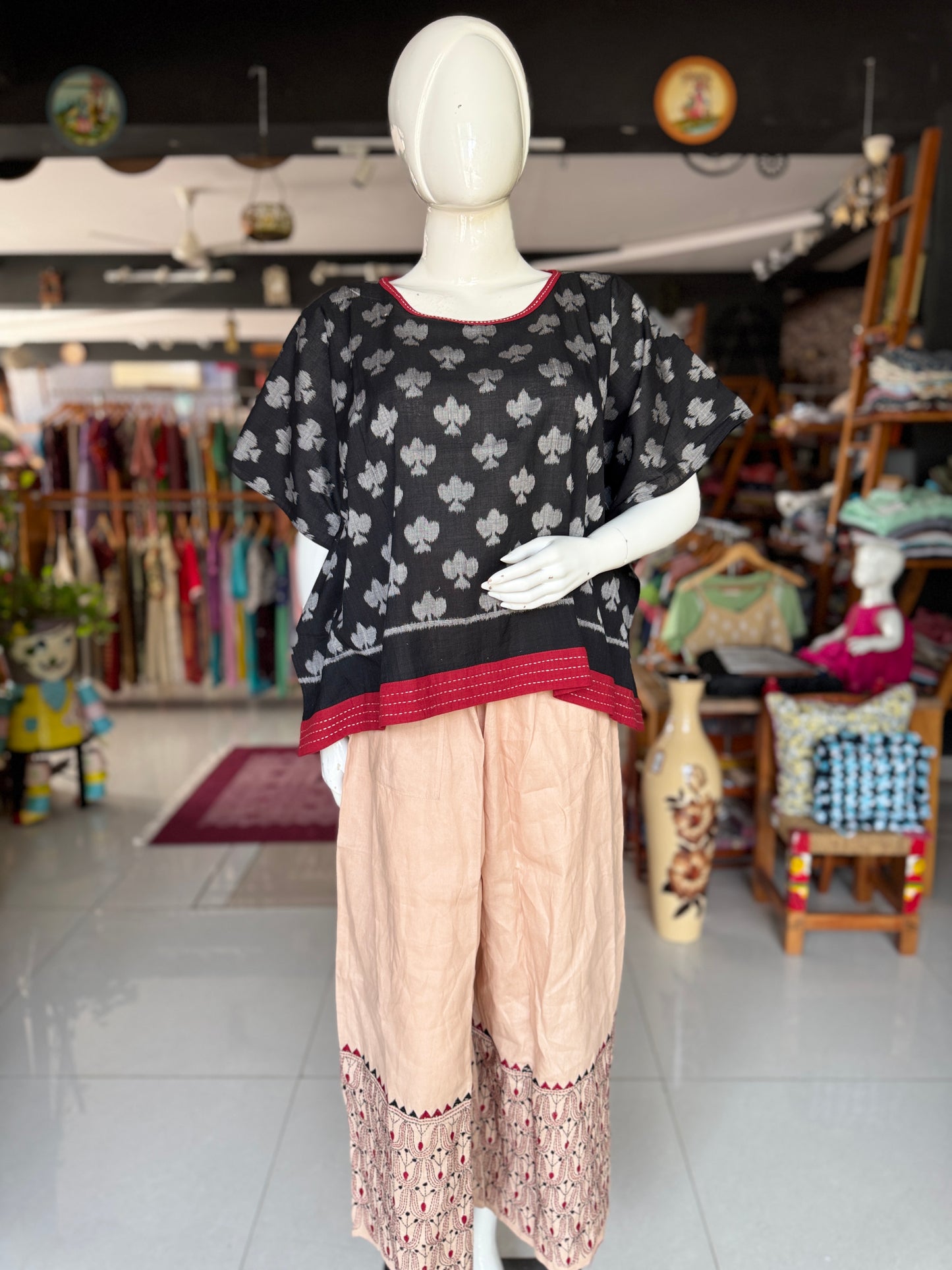 Kantha hand embroidered cotton poplin free size plazo with front pocket