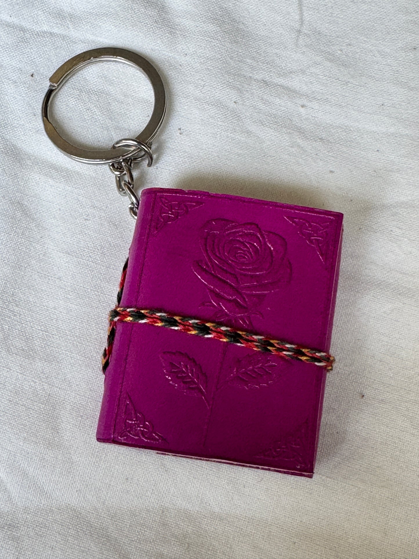 Key ring with Leather embossed handcrafted notebook with thick papers