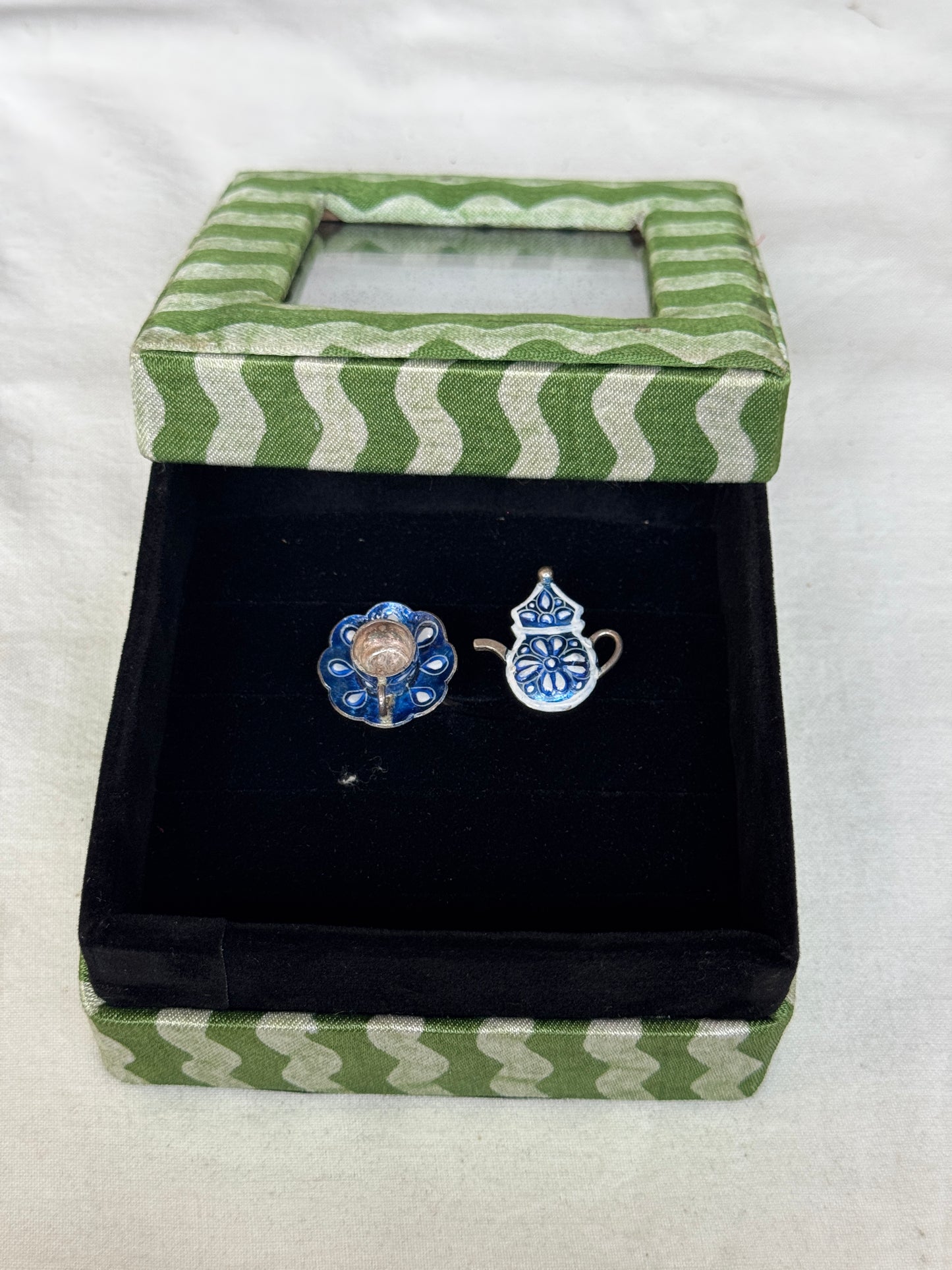 Finger rings / Ear rings organizer / gift box - hand block printed fabric wrapped box handcrafted with see through top