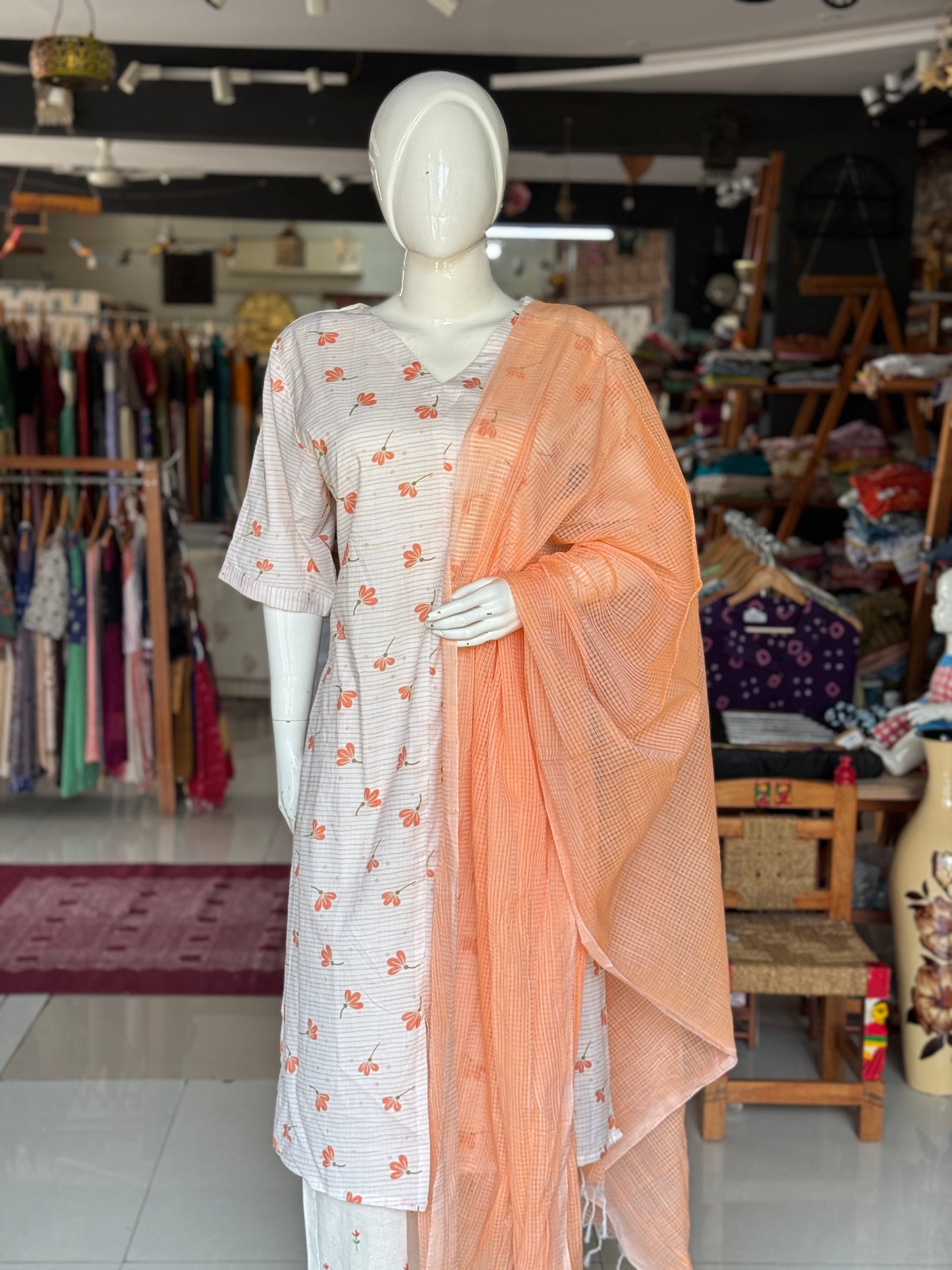 Peach mangalagiri cotton handloom dupatta