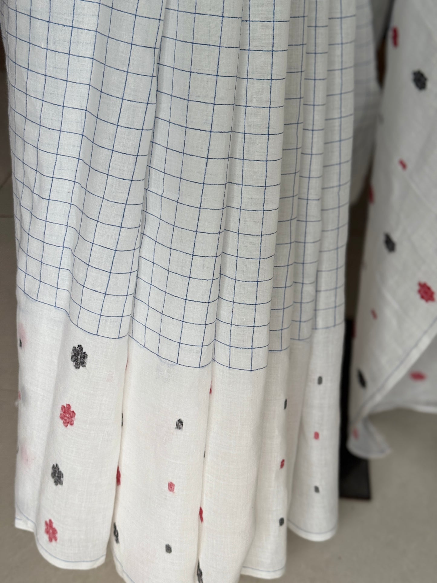 White n blue checks n flowers Jamdani soft cotton handloom fabric