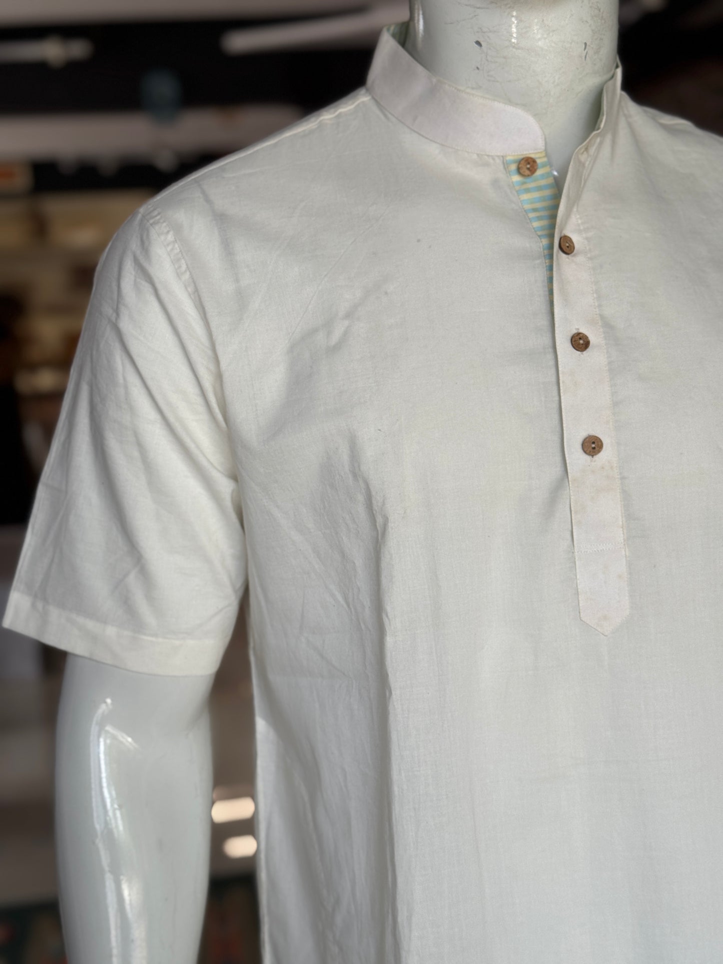 Offwhite cotton band collared thigh length kurta for men with wooden buttons