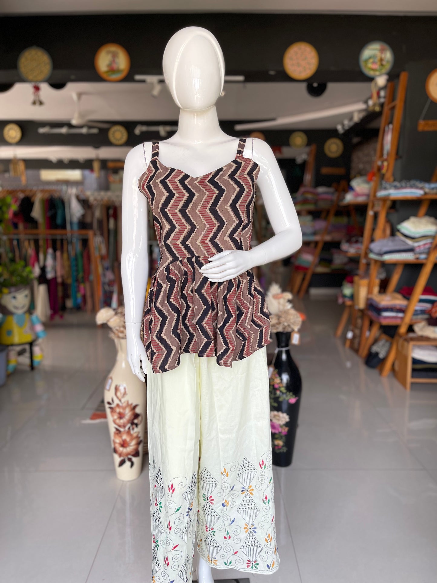 Cream cotton free size plazo with kites design Kantha hand embroidery