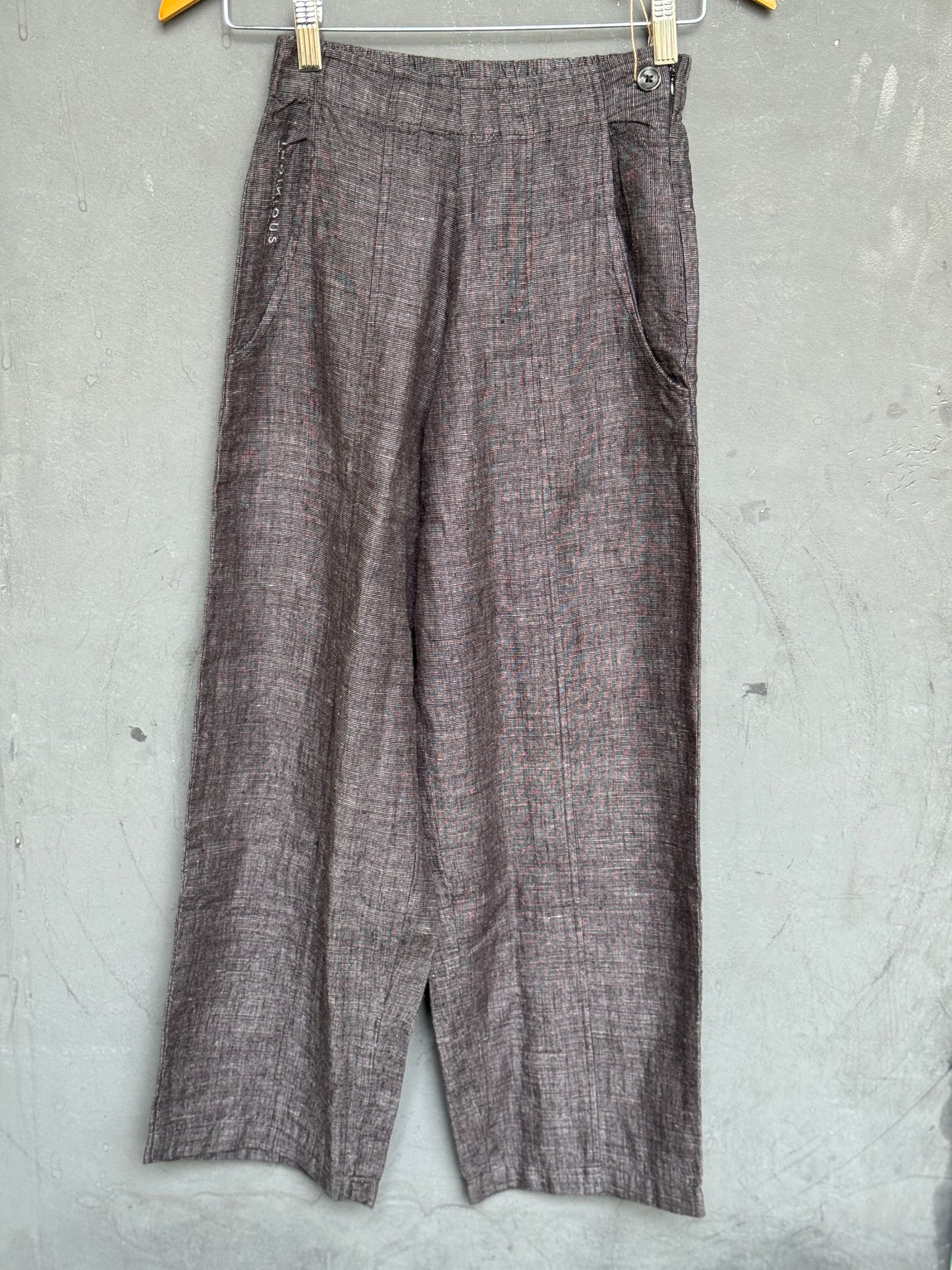 Black linen handwoven trousers for women