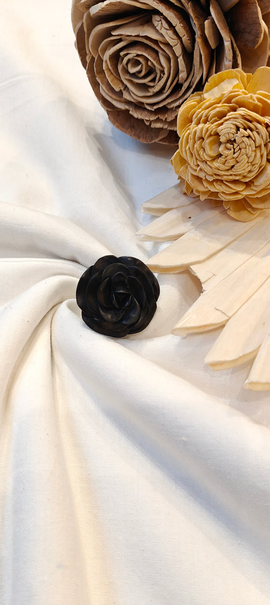 Ebony wood rose hand carved finger ring