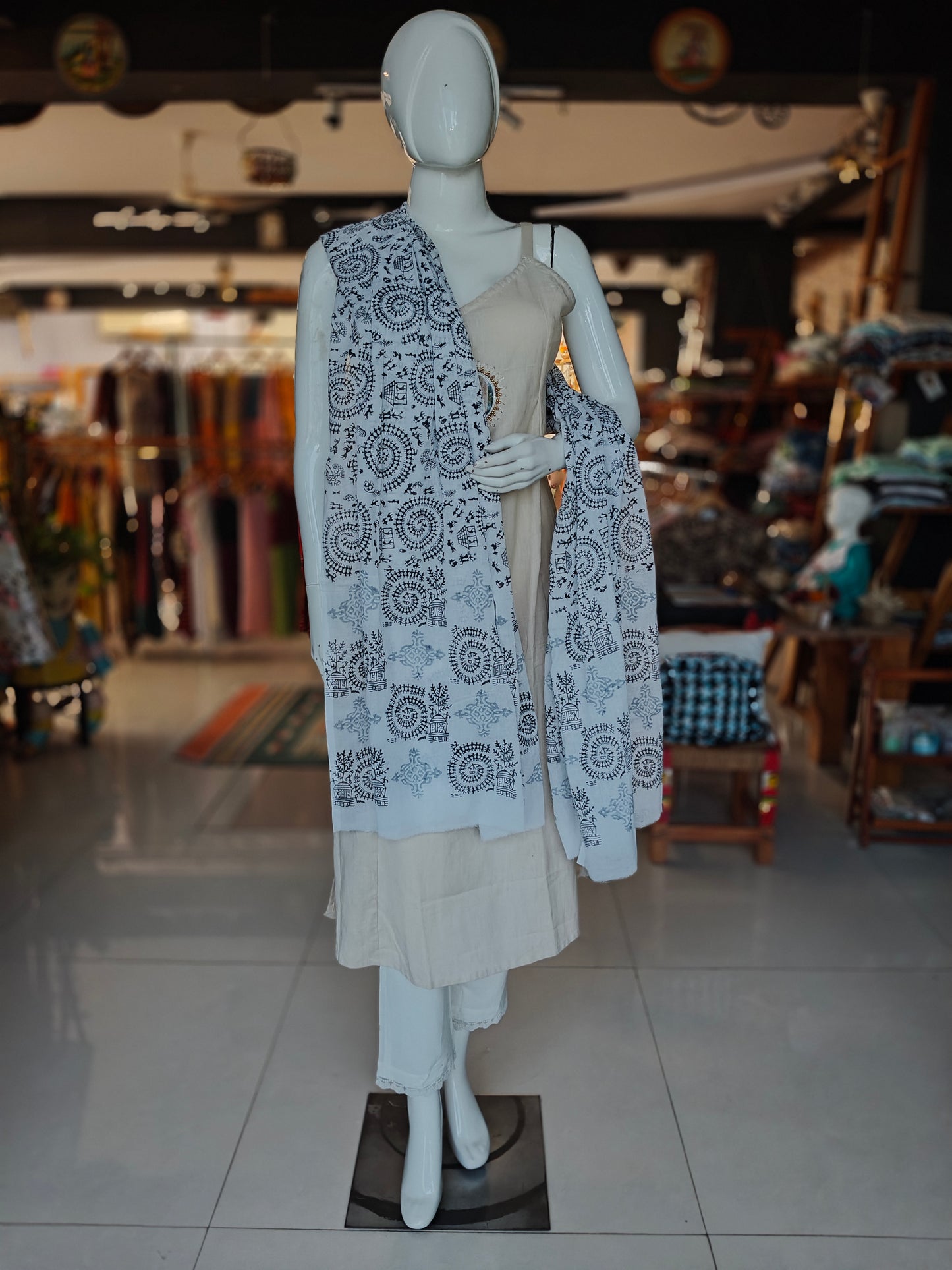 Hand block printed white cotton dupatta