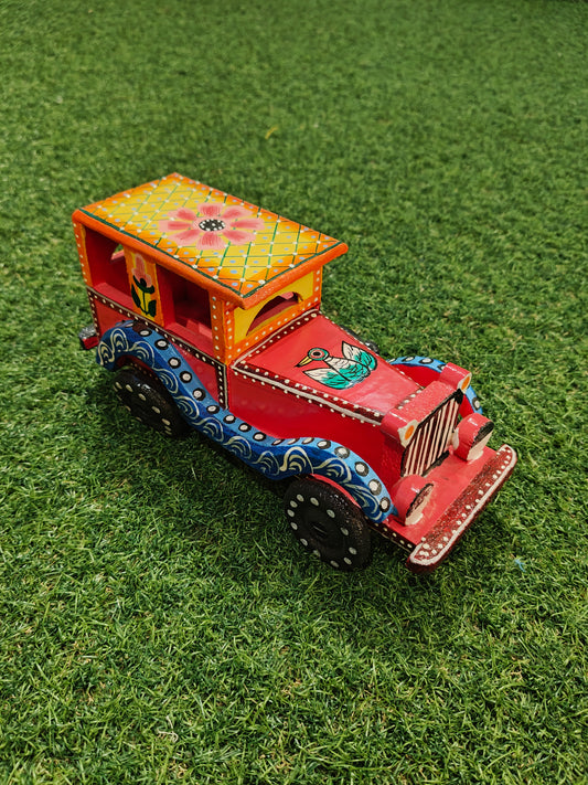 Jeep - Hand painted wooden decorative