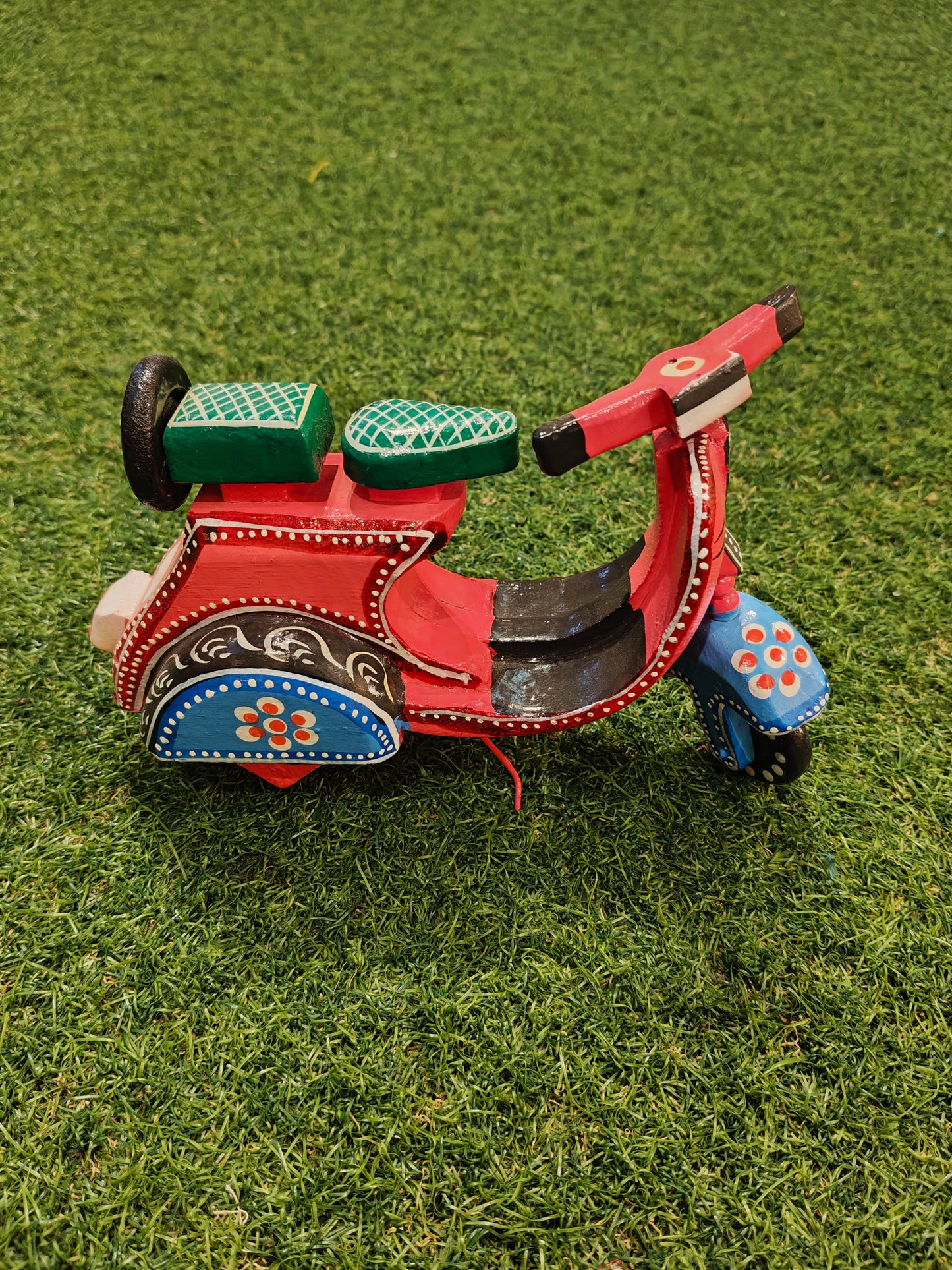 Scooter - Hand painted wooden decorative