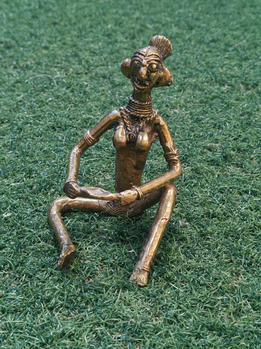 Sitting woman in Handcrafted brass decor - Dokra handicraft