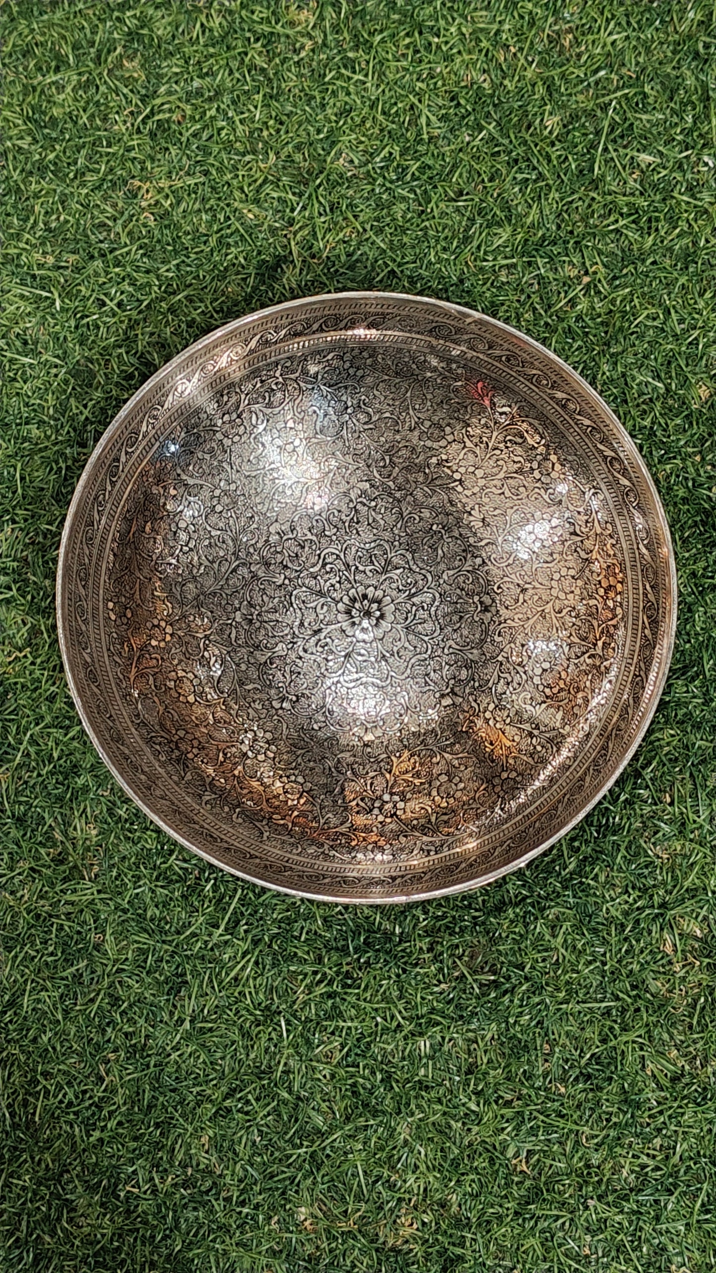 Marodi super taj work brass bowl