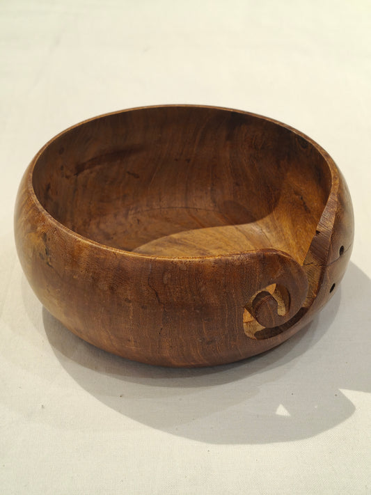 Handcrafted Wooden knitting yarn bowls with designer wall