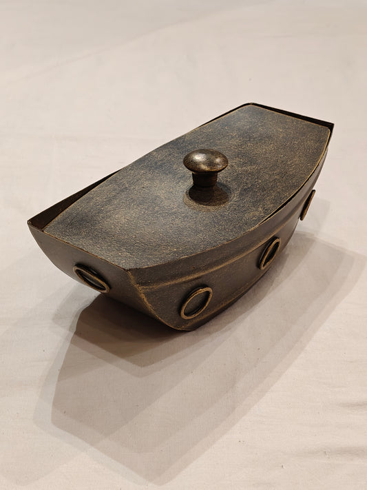 Boat shaped metal Handcrafted snacks server with lid