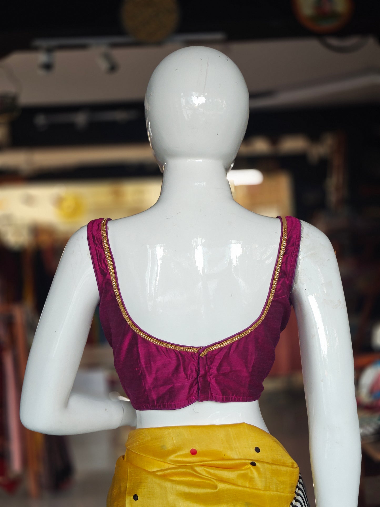 Raw silk back open sleeveless padded blouse with lace detailing