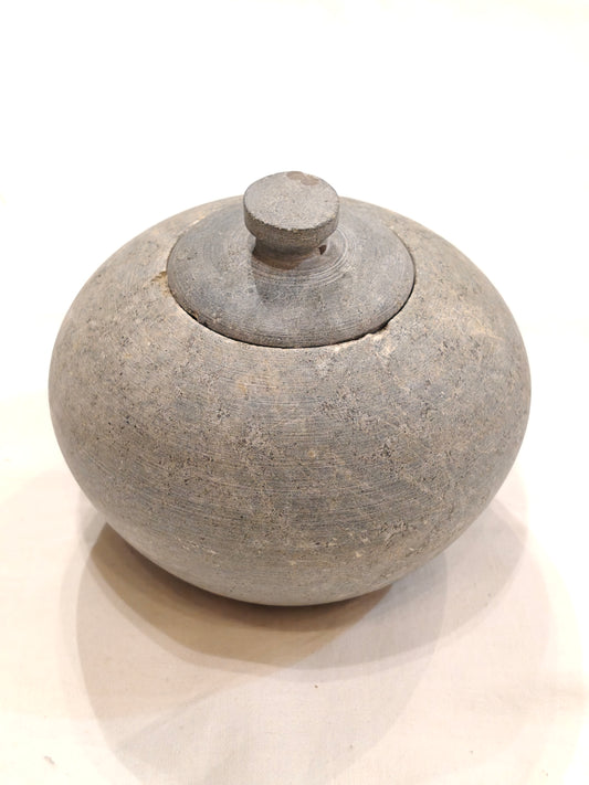 Soapstone container with lid - handcrafted product