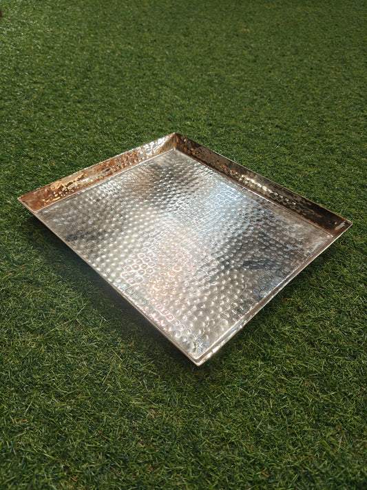 Steel hammered look tray