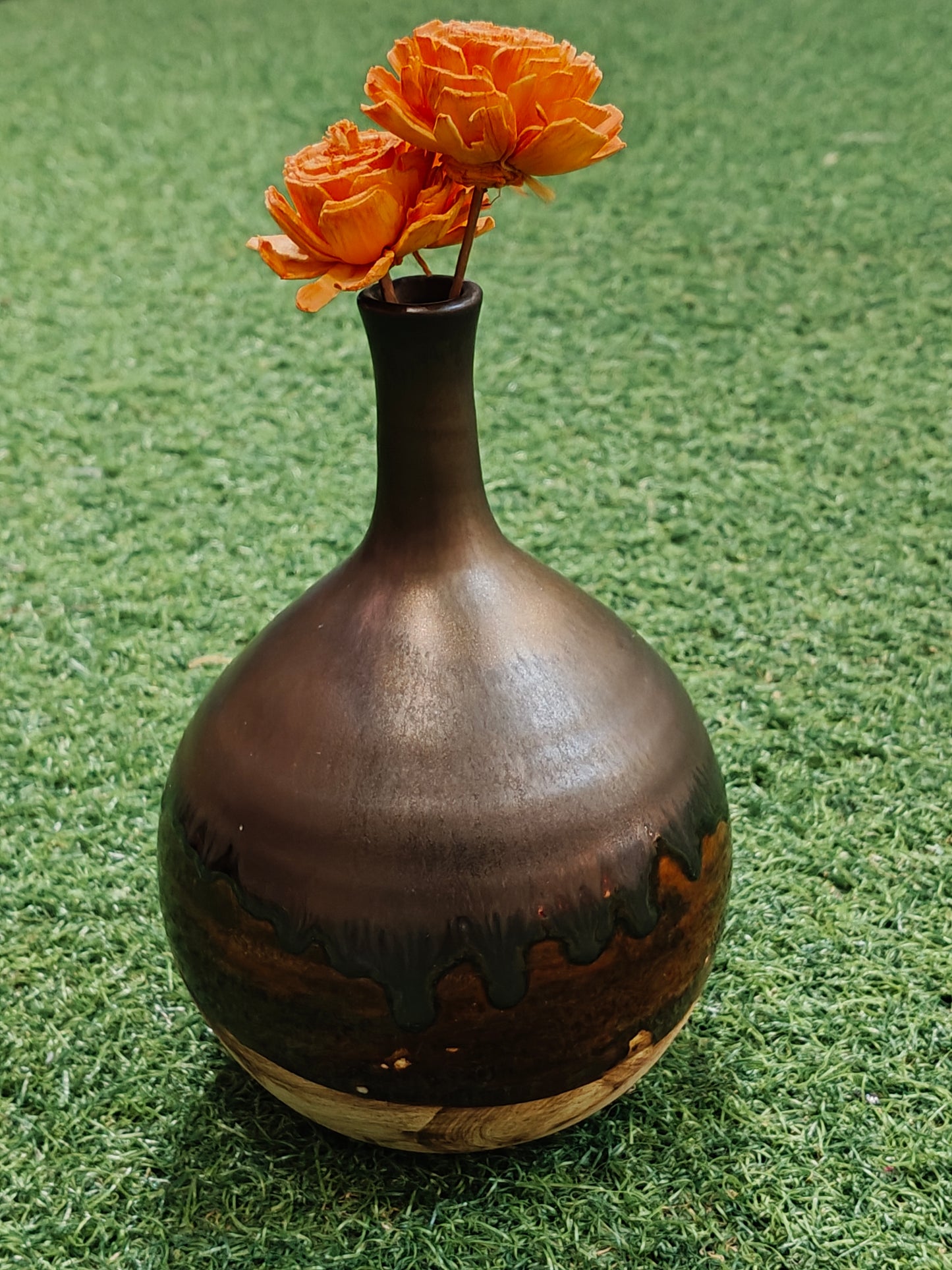 Ceramic white and brown handcrafted flower vase