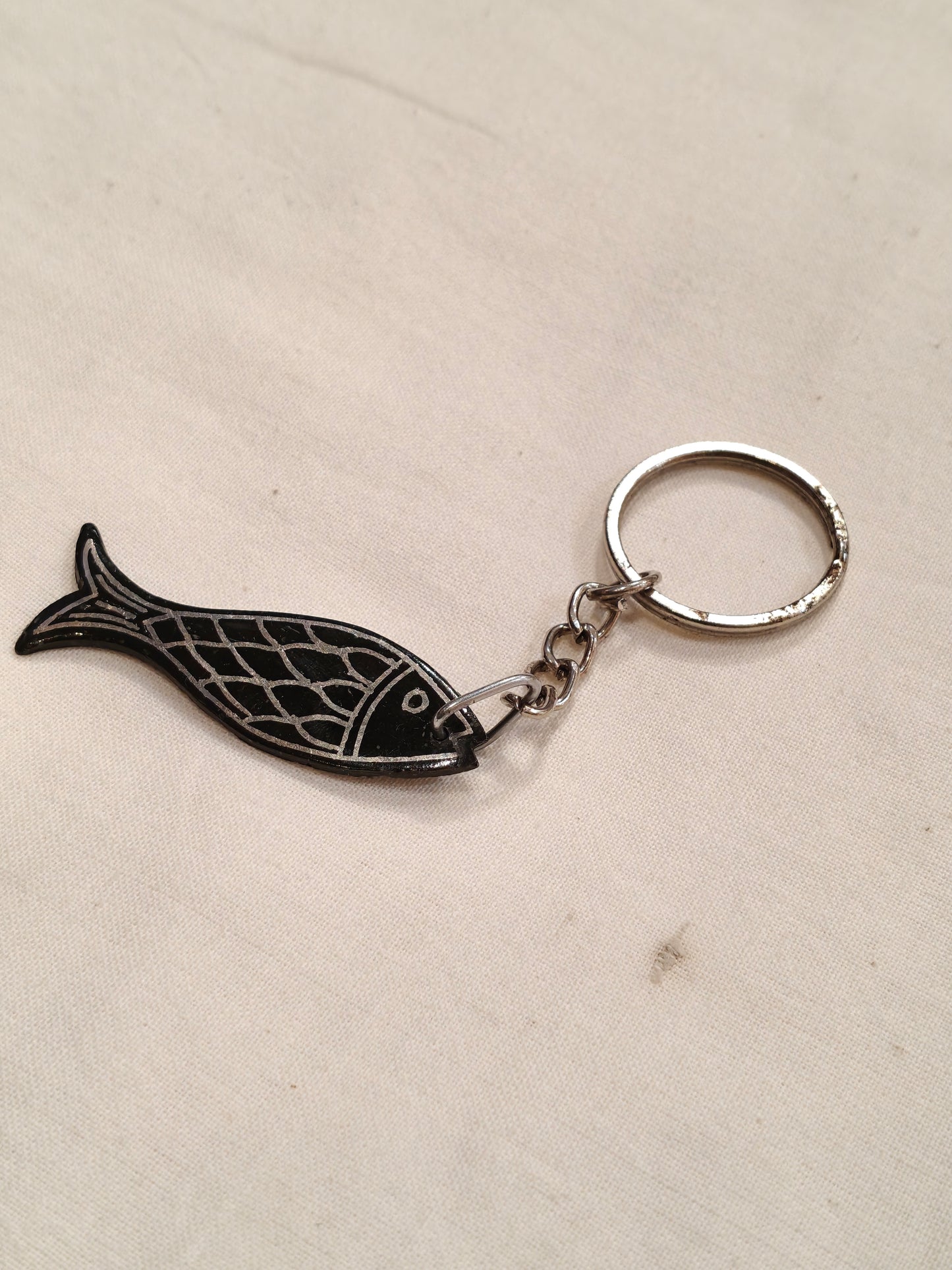 Bidri silver inlay work handcrafted key ring