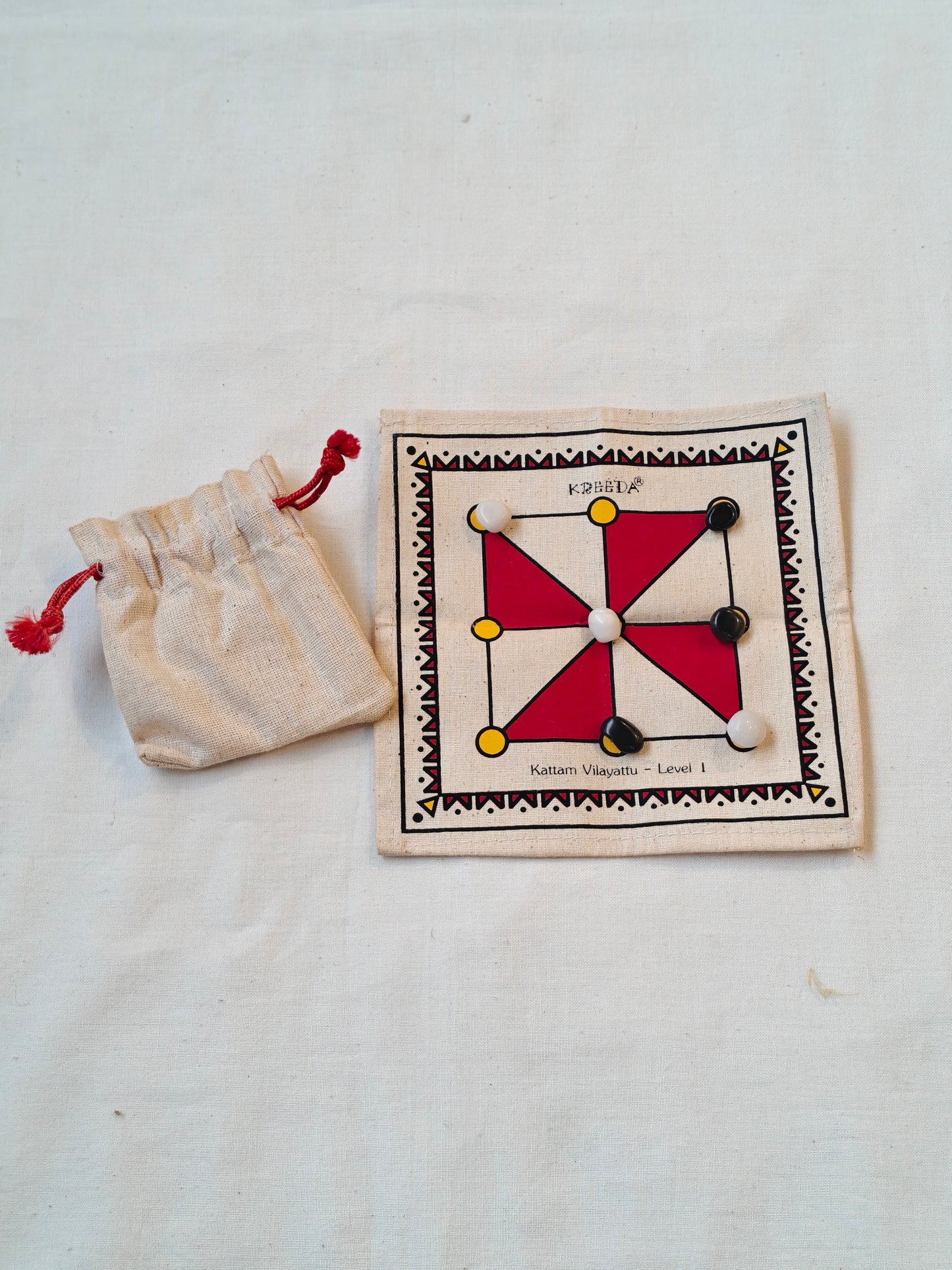 Kattam Vilayattu / Teen Goti / Noughts and Crosses / The Square Game - On fabric base