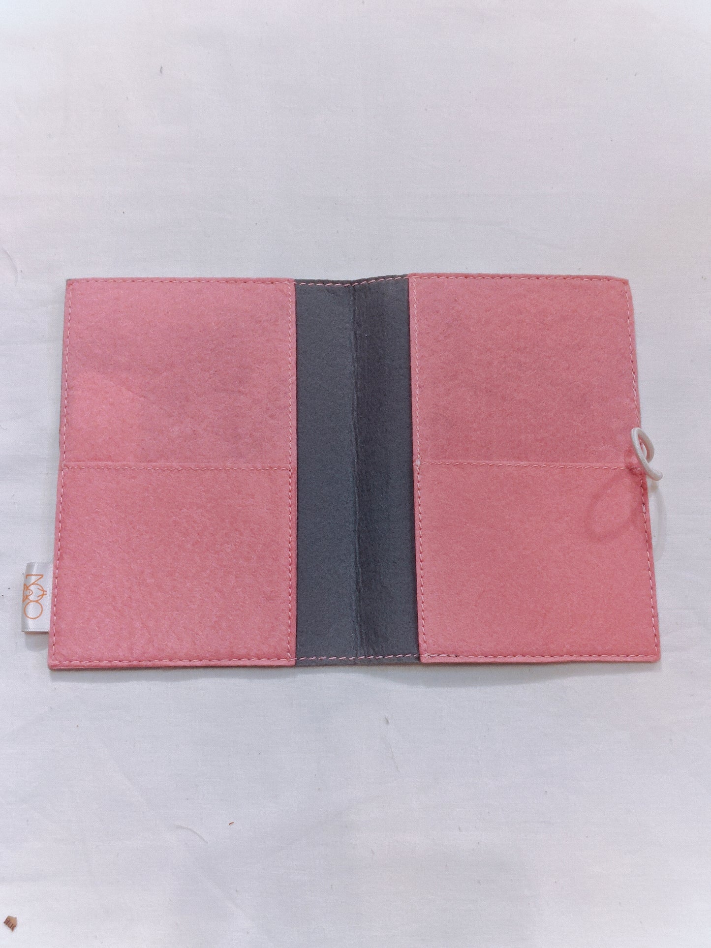 Grey n pink hot air balloon felt passport holder