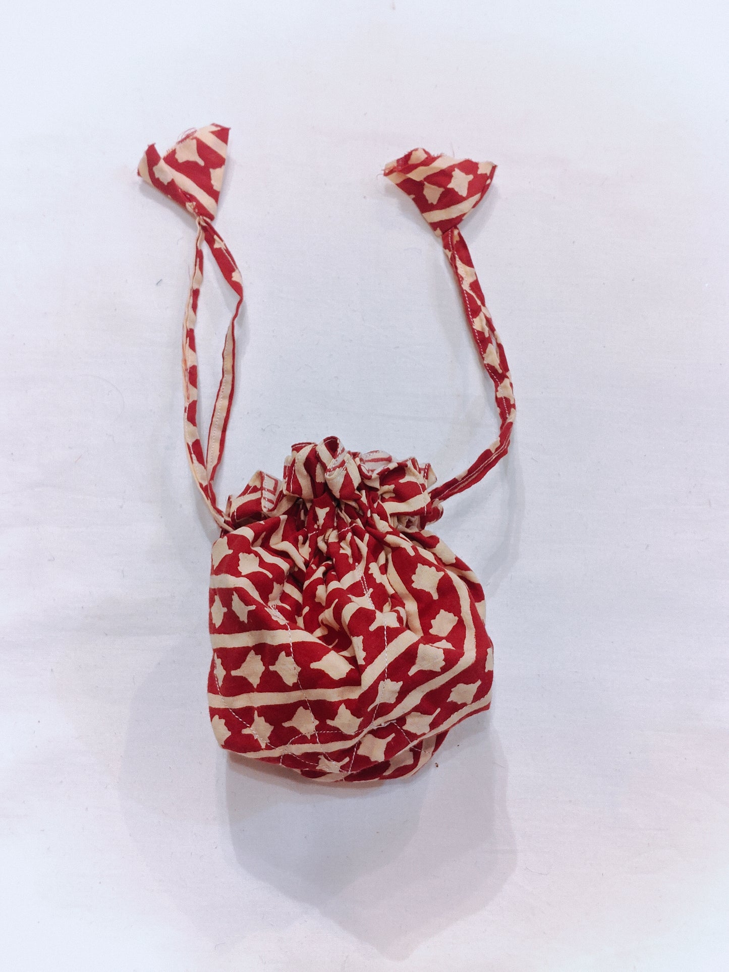 Travel jewelry pouch for storage - 8 compartments inside - made of upcycled cotton hand block printed fabric