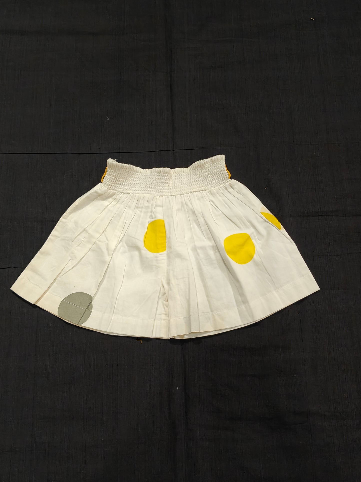 White cotton shorts for girls with grey and yellow polka dots