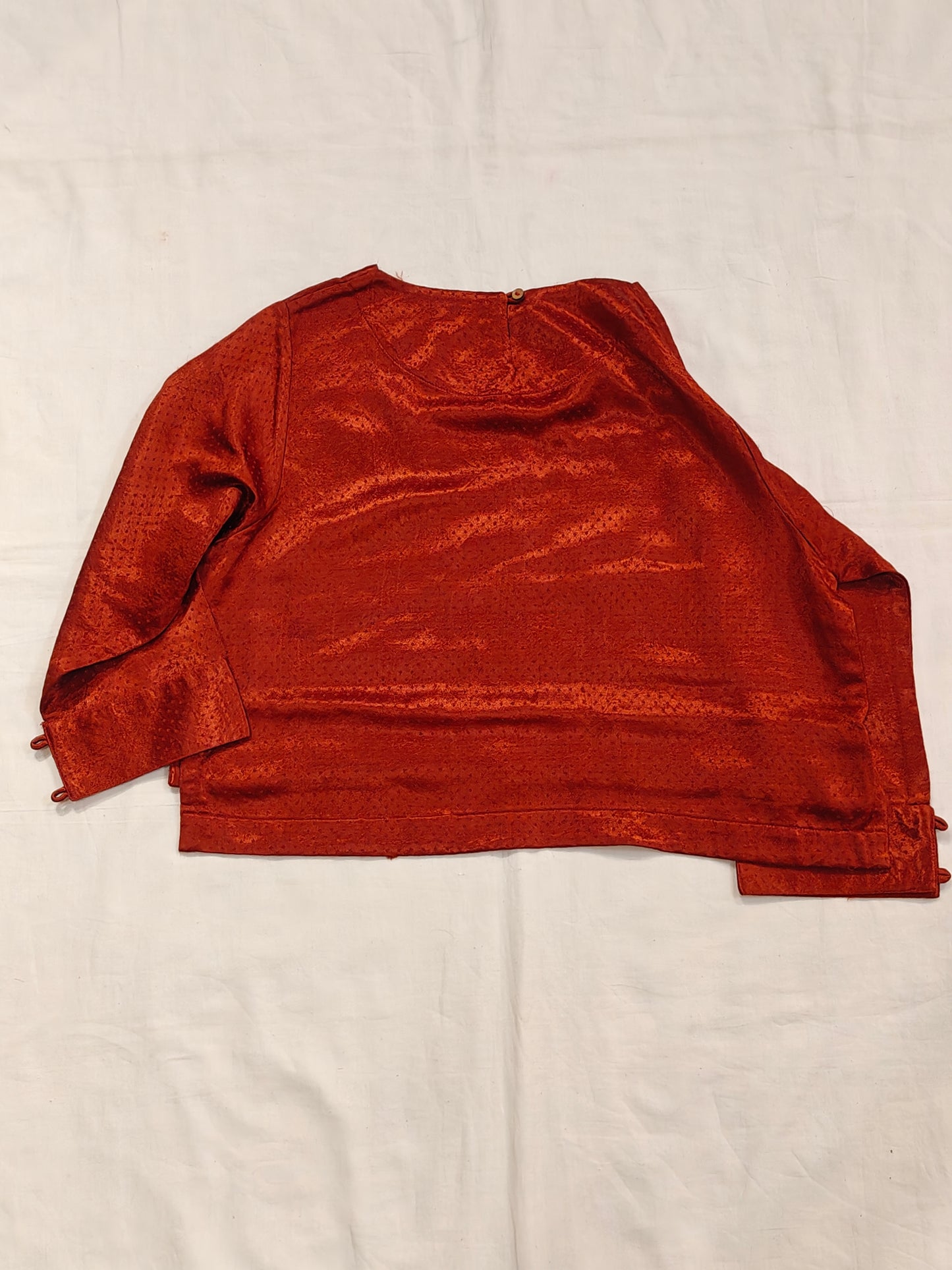 Maroon textured long sleeves mashru blouse / crop top