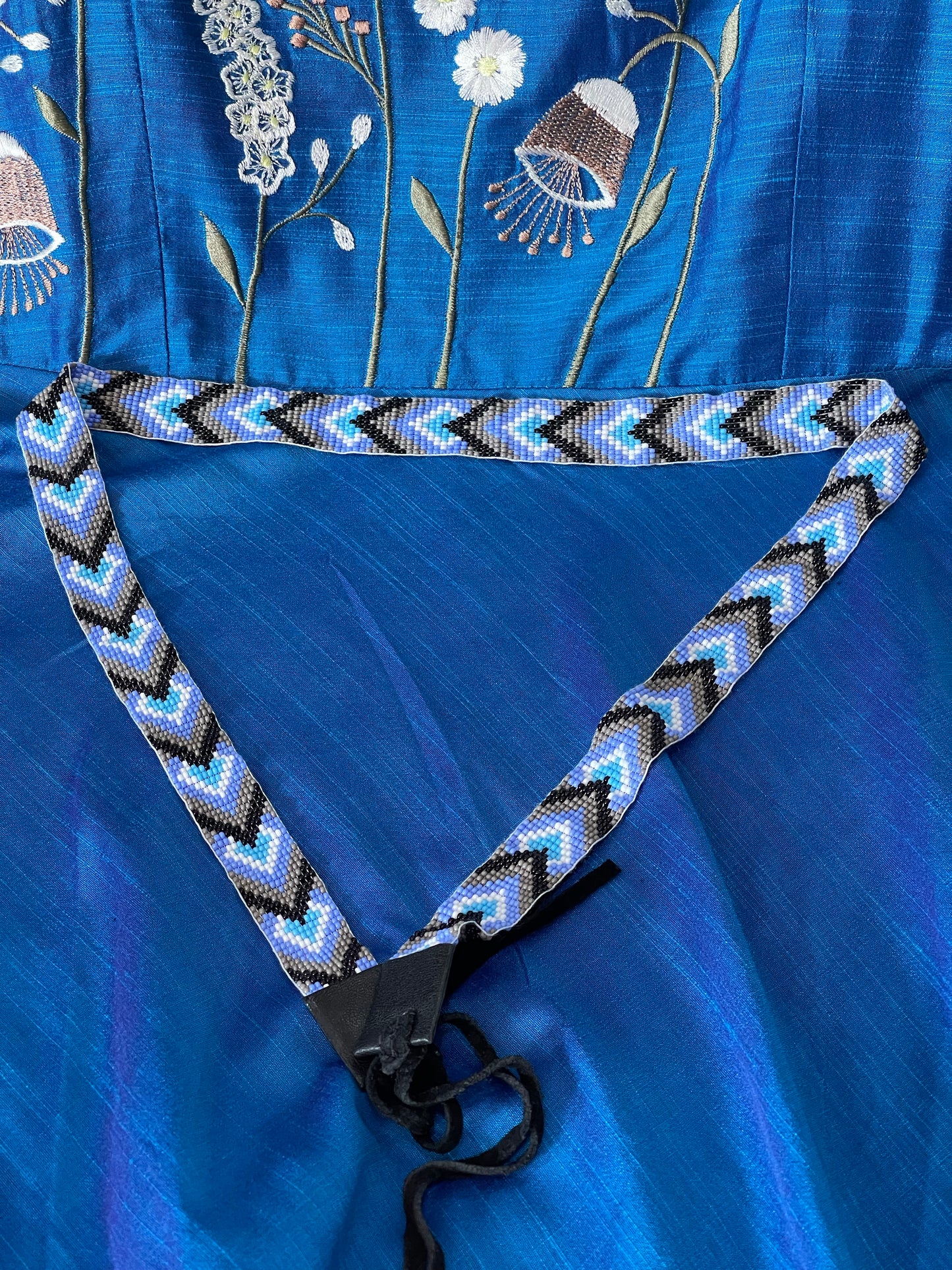 Blue beads waist belt