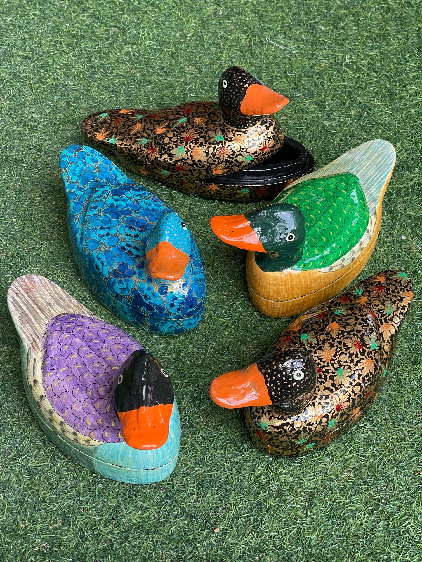 Duck (flat) shaped Papier mache hand painted box