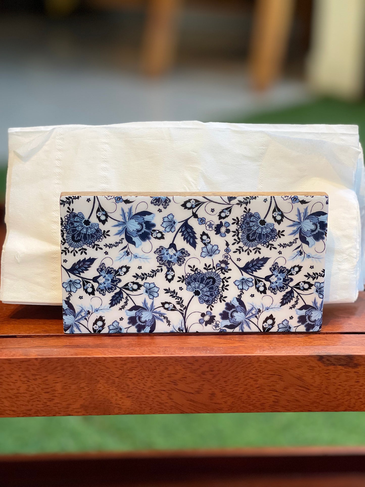 Floral top wooden tissue holder