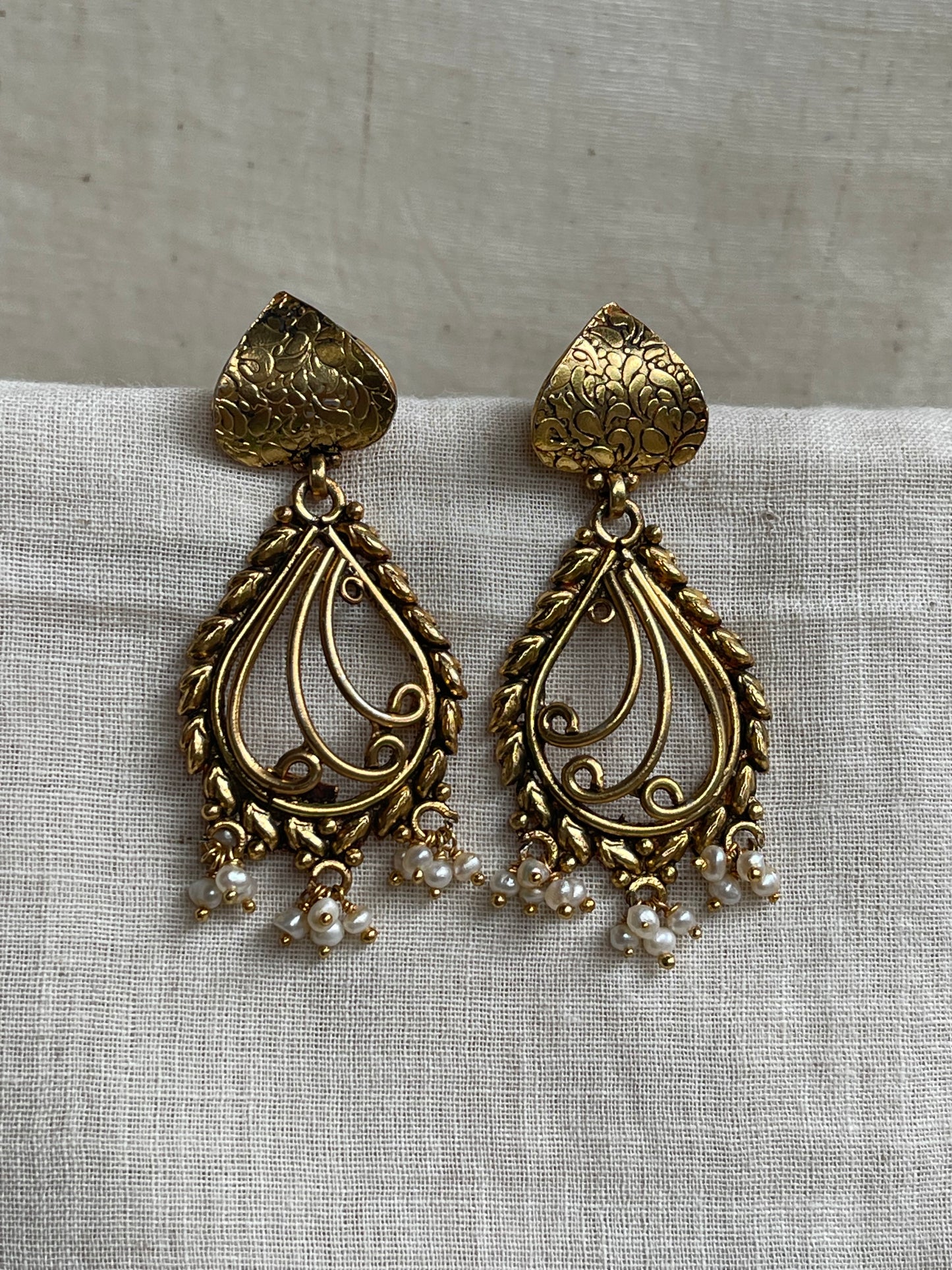 Gold plated 92.5 sterling silver earrings with round pearl drops