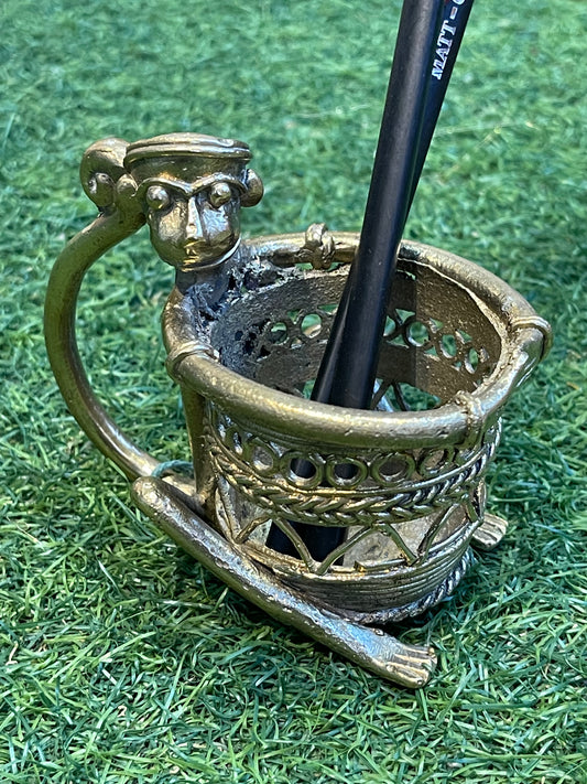 Monkey pen stand in brass dokra craft