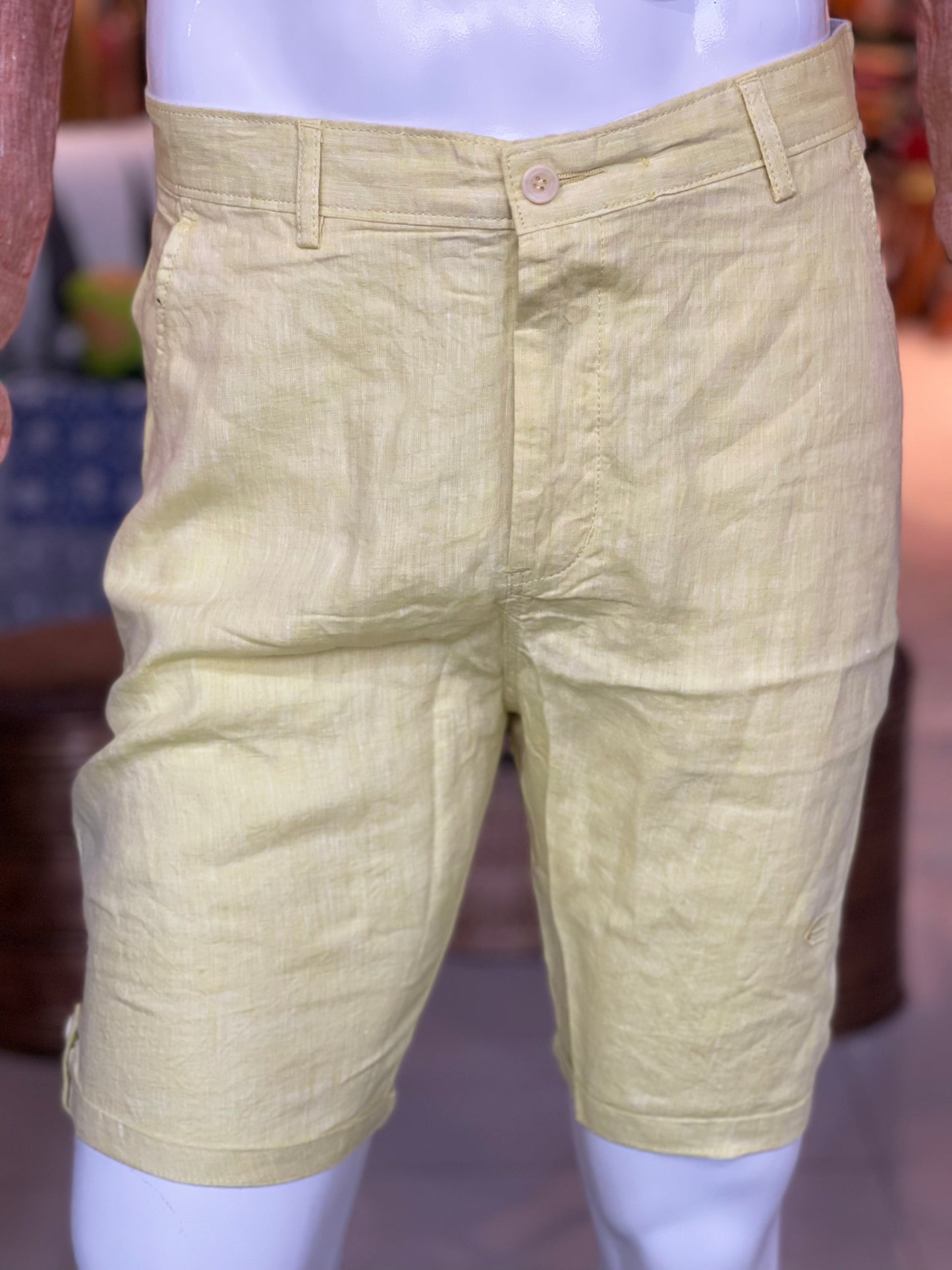 Lemon yellow natural hemp fabric shorts for men