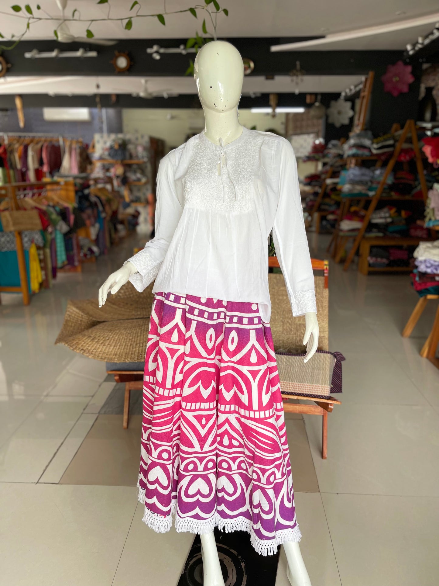 Flared umbrella skirt with lace, free  size