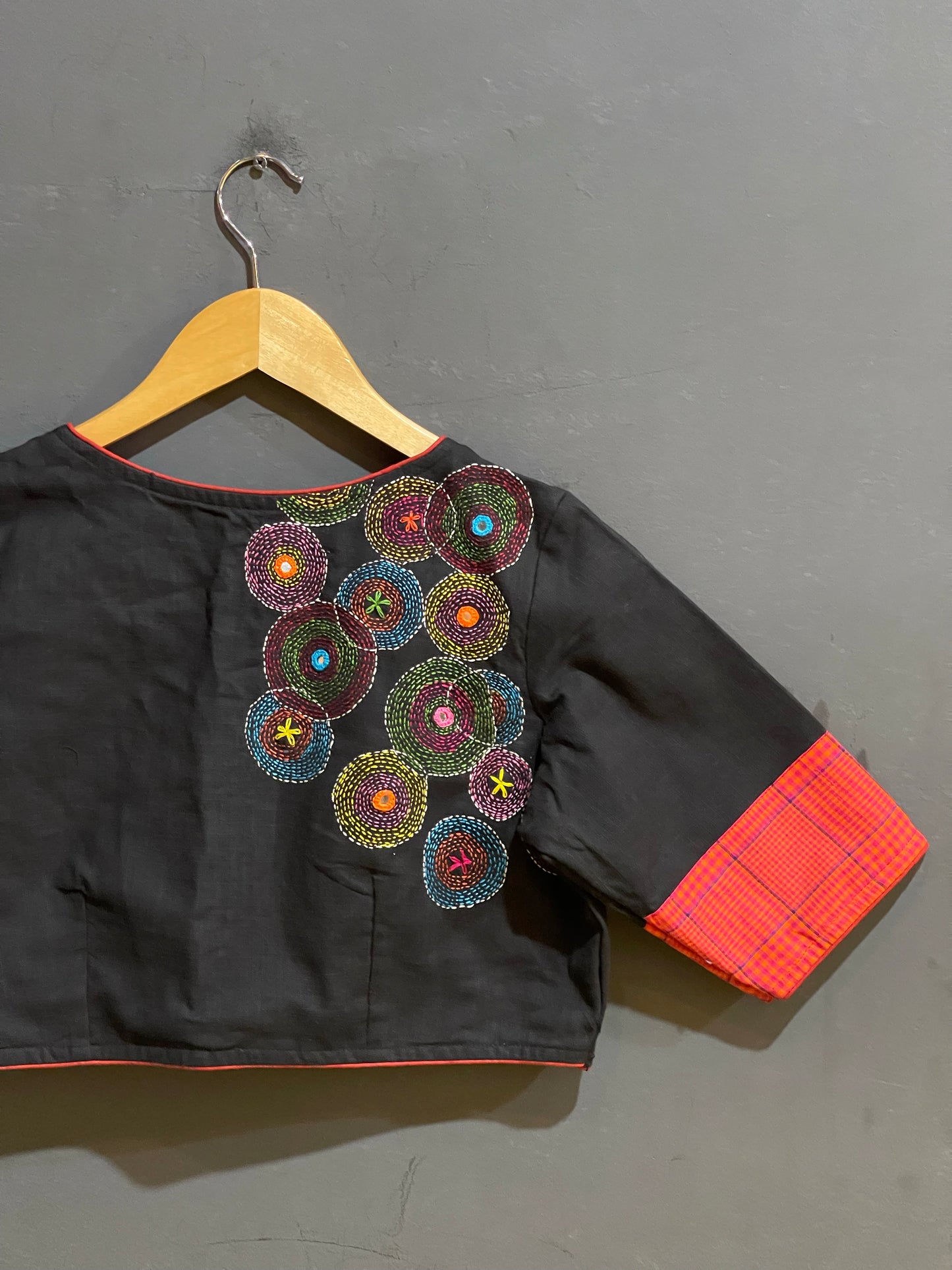 Black cotton blouse with kantha circles embroidery