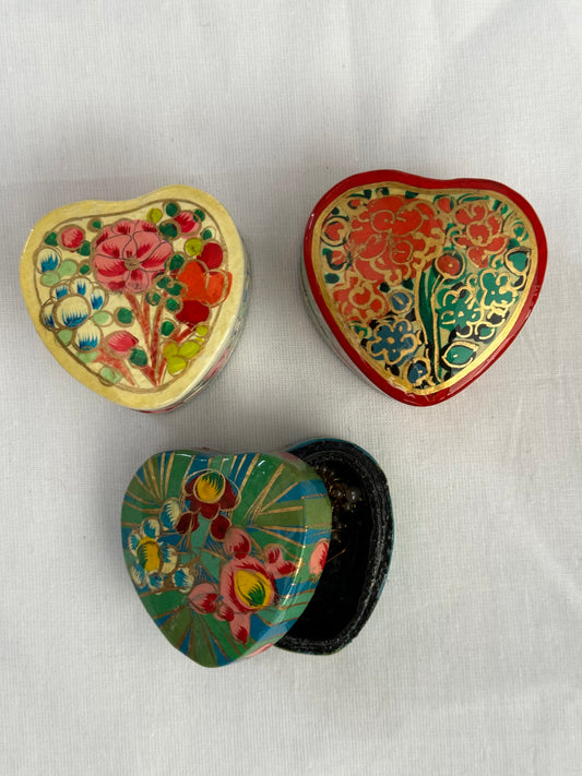 Kashmiri Papier mache 2 inch hand painted box