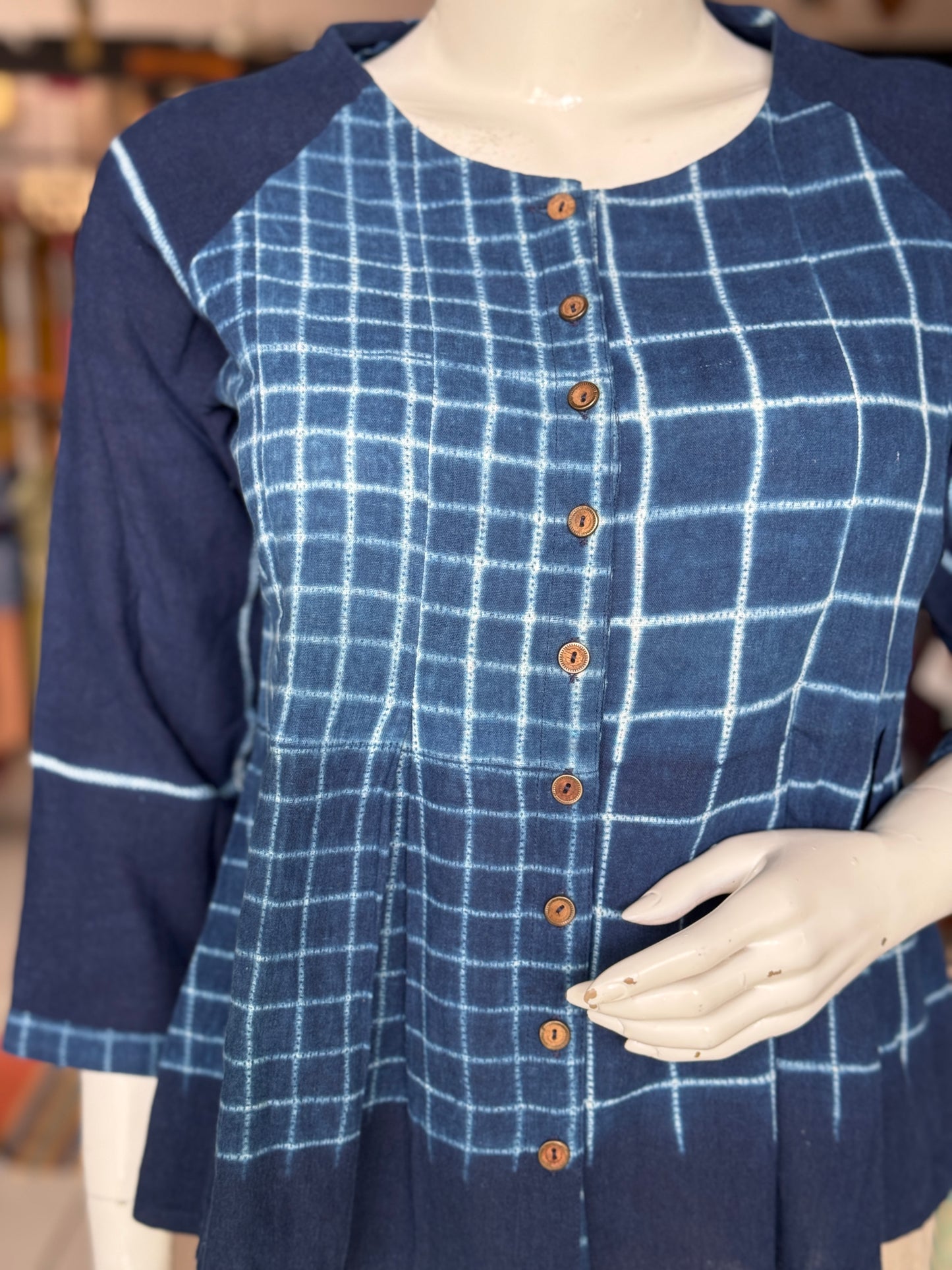 Blue and white different sized checks needle Shibori tie n dye cotton top