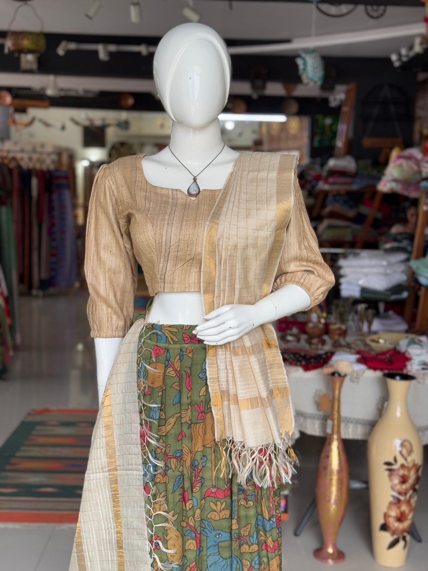 Off white checks handwoven tussar x mulberry spun silk dupatta