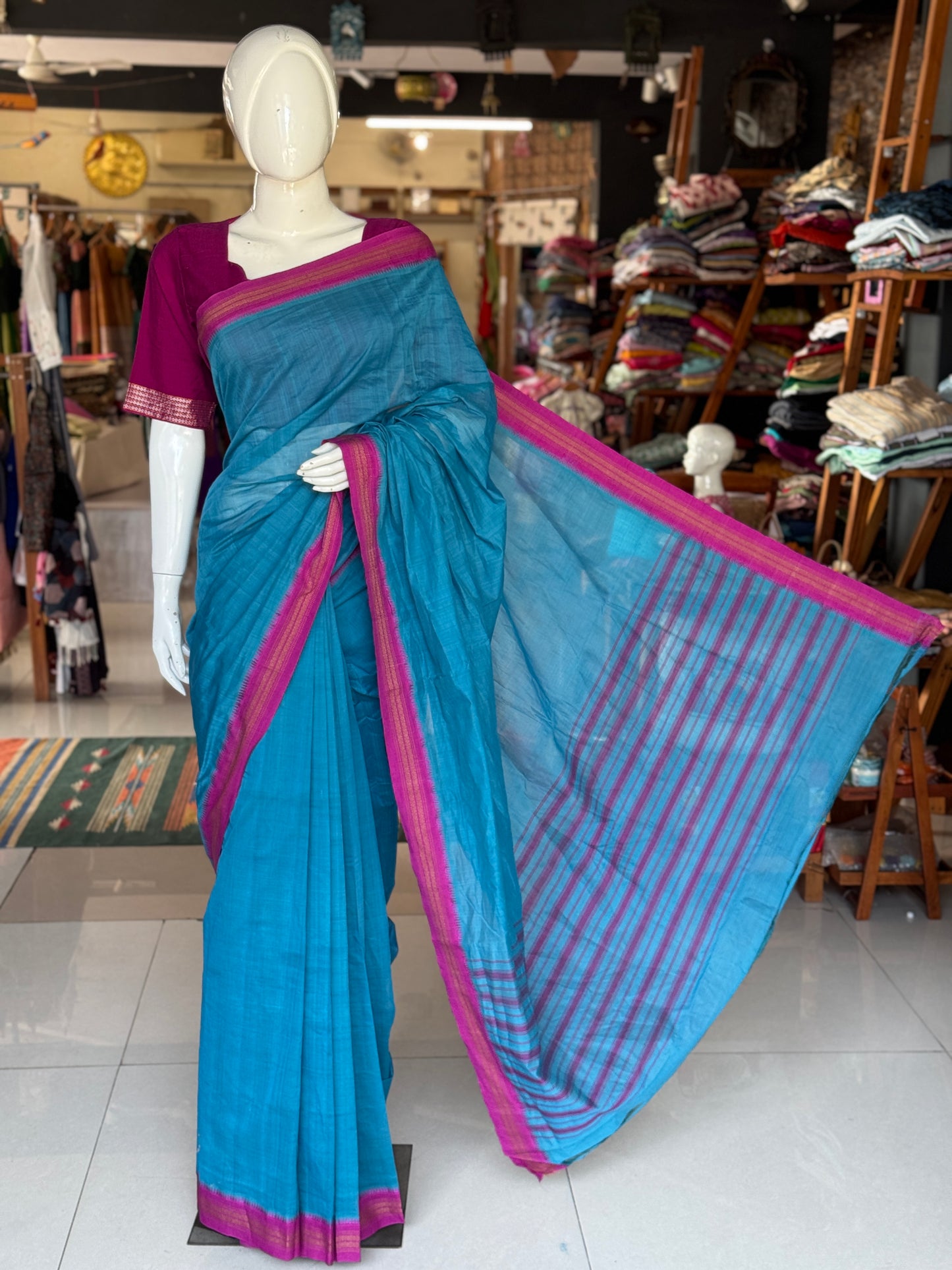 Blue pink handloom cotton saree with Kuppadam thread border