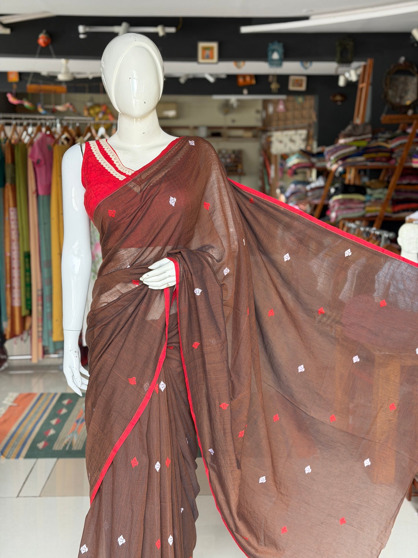 Brown Jamdani handwoven soft cotton yardage / saree