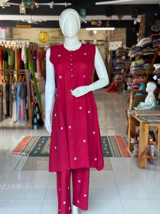 Maroon hand embroidered cotton kurta pants - 2 piece coord set