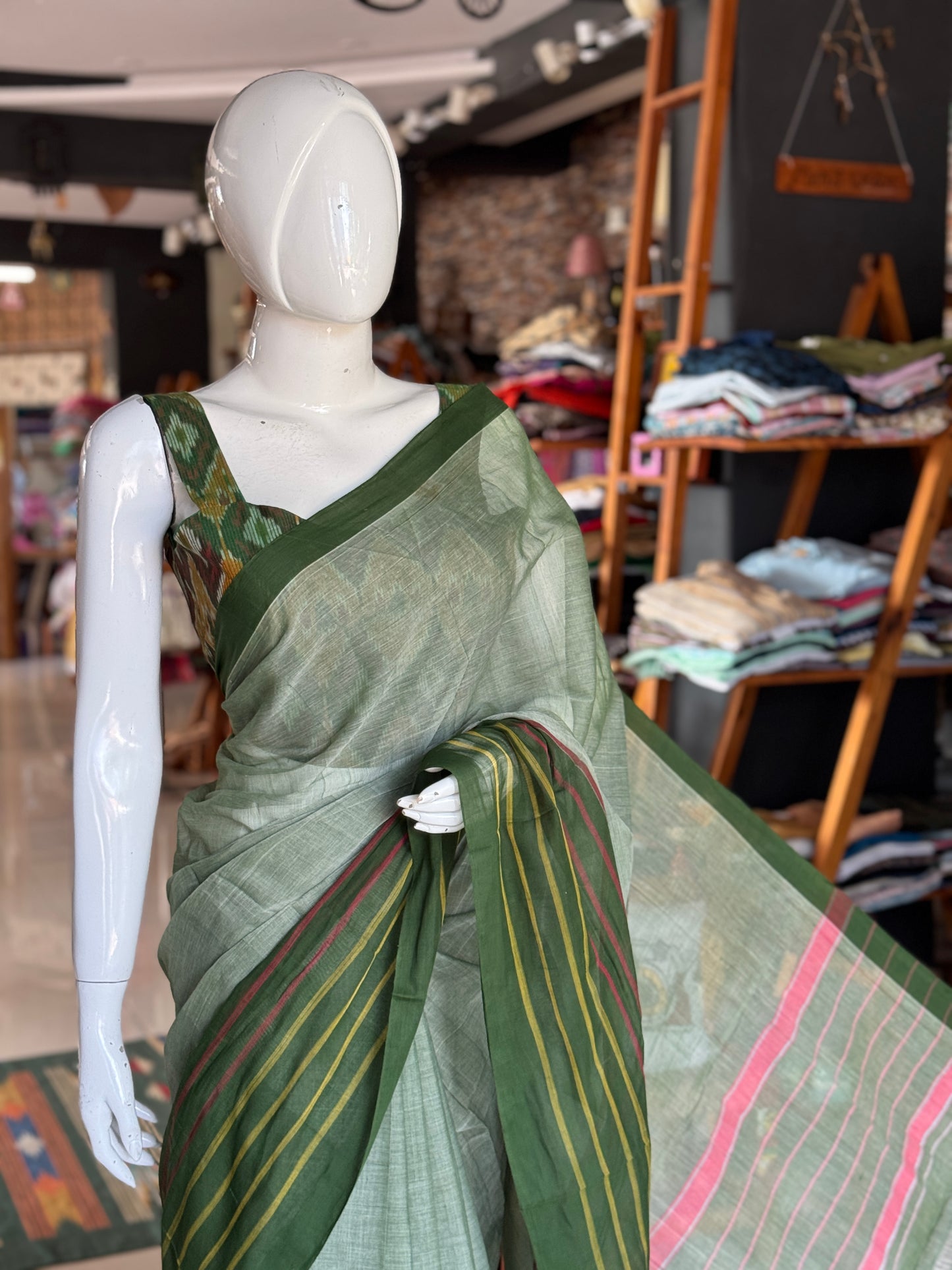 Dark green plain cotton saree with stripes wide border light weight soft handloom Bobbili cotton saree