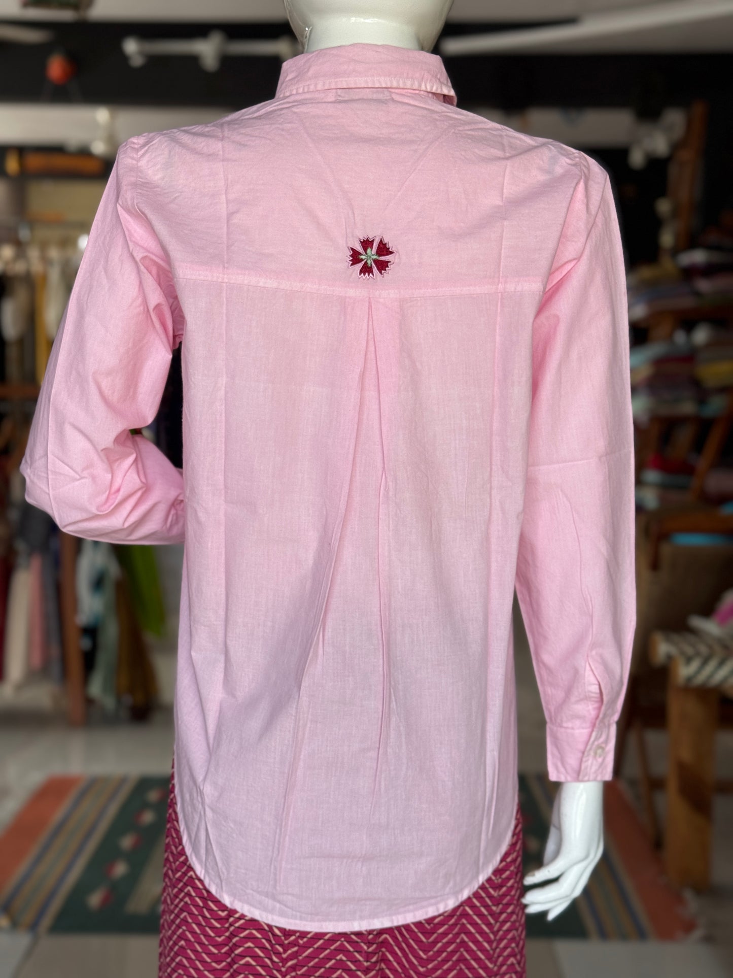 Pink embroidered flex cotton shirt for women