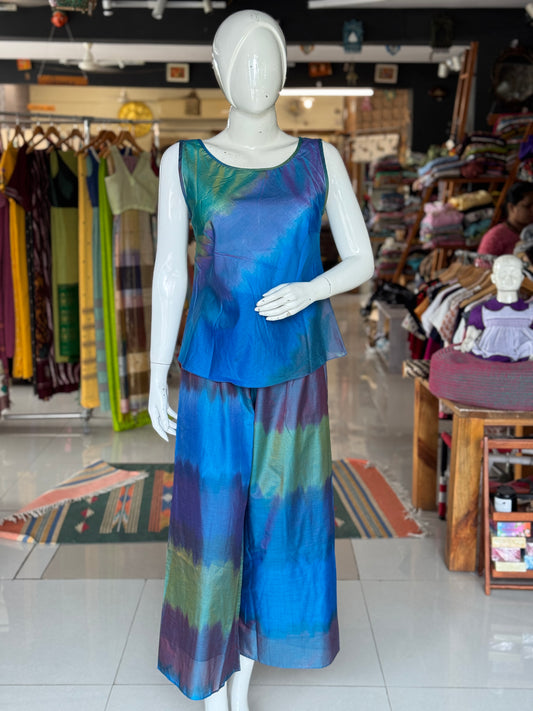 Blue tie n dye silk plazo pants with elastic waist