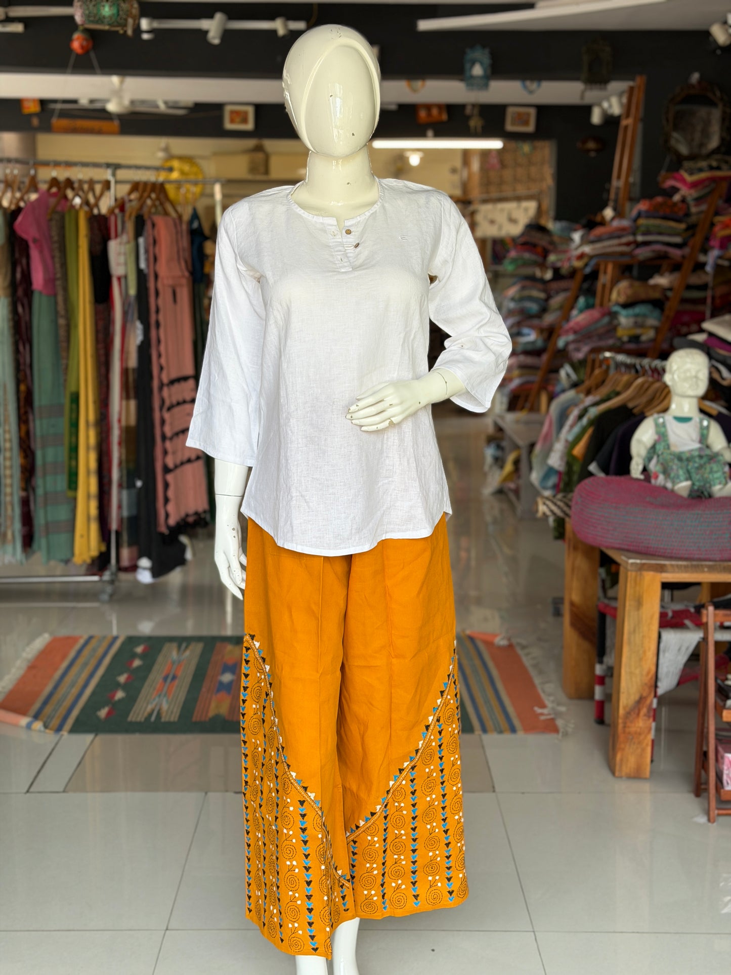 White natural hemp high low top with sleeves