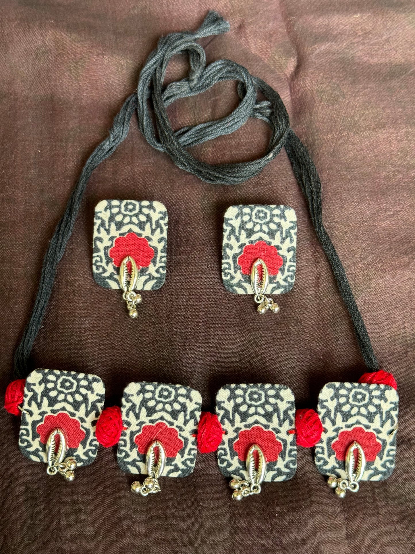 Hand block printed cotton fabric and oxidised silver handcrafted choker neckpiece and earrings set