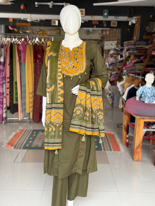 Green patch work straight cut kurti, pants and dupatta - 3 piece set