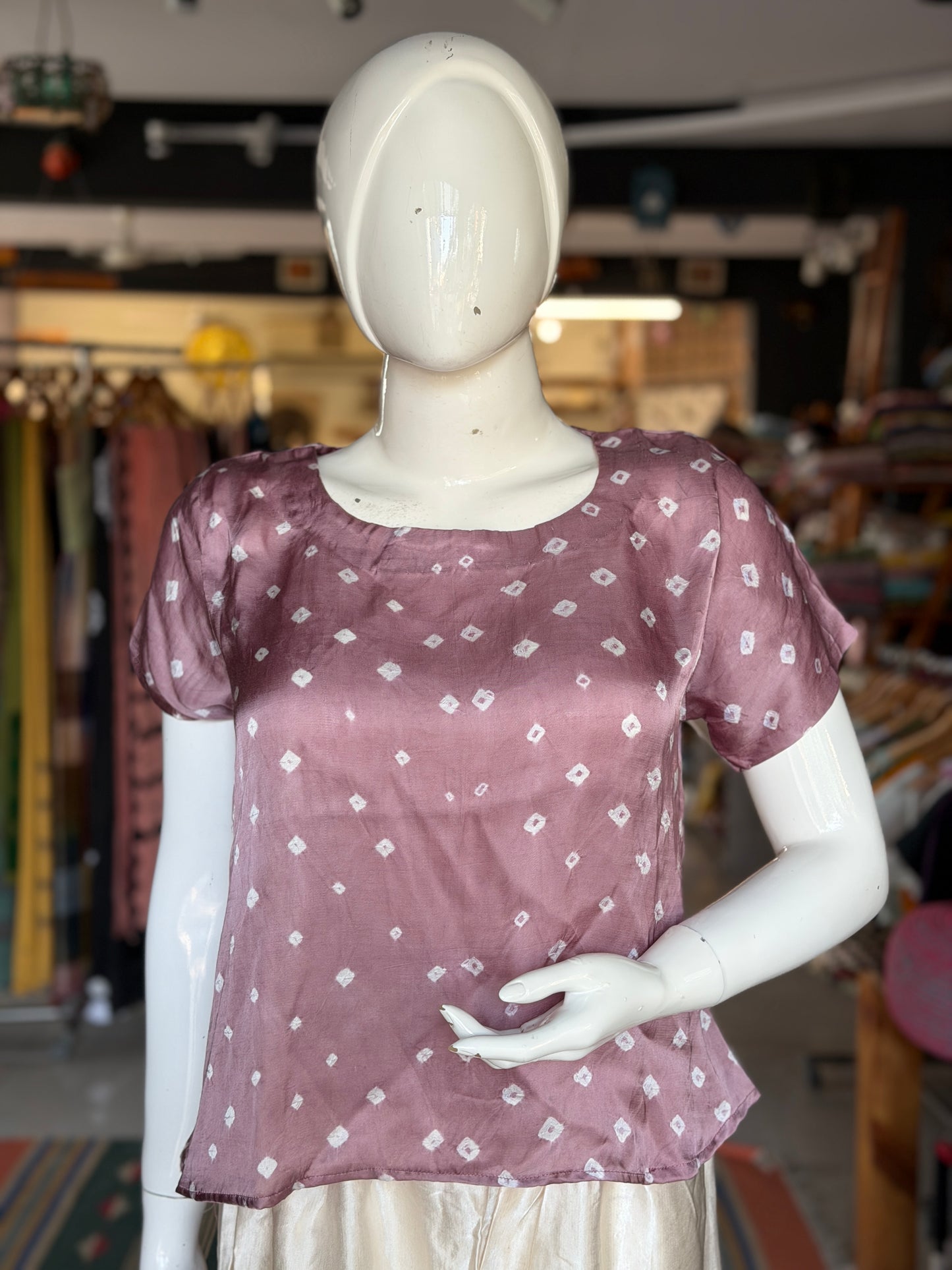 Mauve hand tie n dye bandini modal top